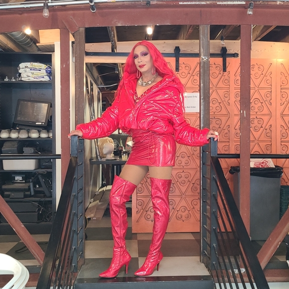 Meet your Posher, Felony - Picture 2 of 2